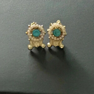 Vintage Turquoise Blue Aqua Initiation Pearls Clip On Fashion Jewelry Earrings
